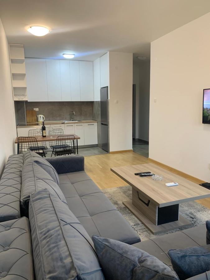 Apartment 45M2 Podgorica Buitenkant foto